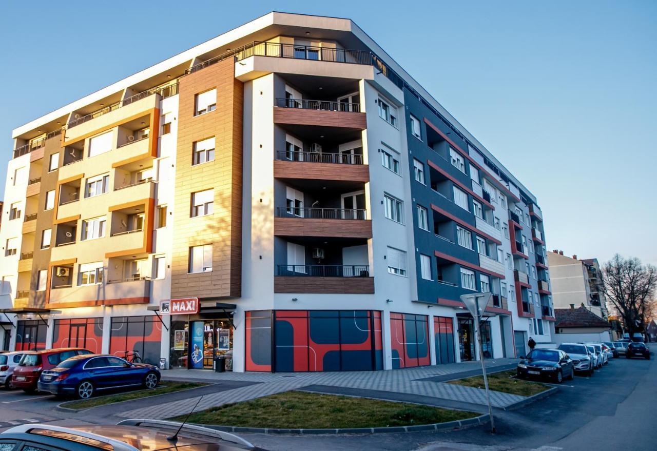Tik Tak Apartman Суботиця Екстер'єр фото
