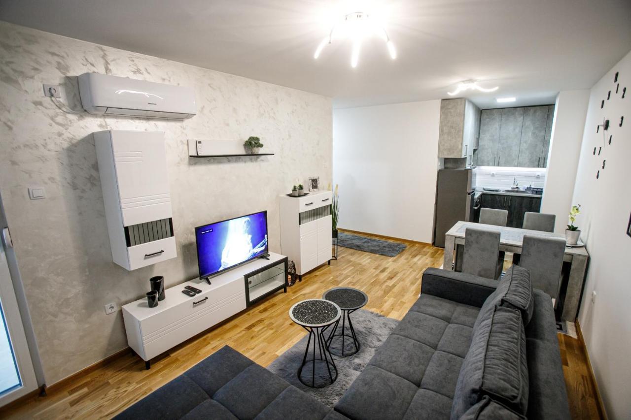 Tik Tak Apartman Суботиця Екстер'єр фото